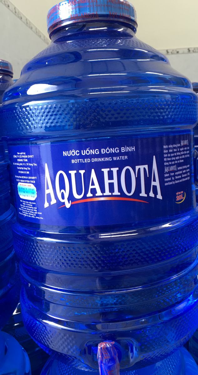 Nước uống AQUAHOTA